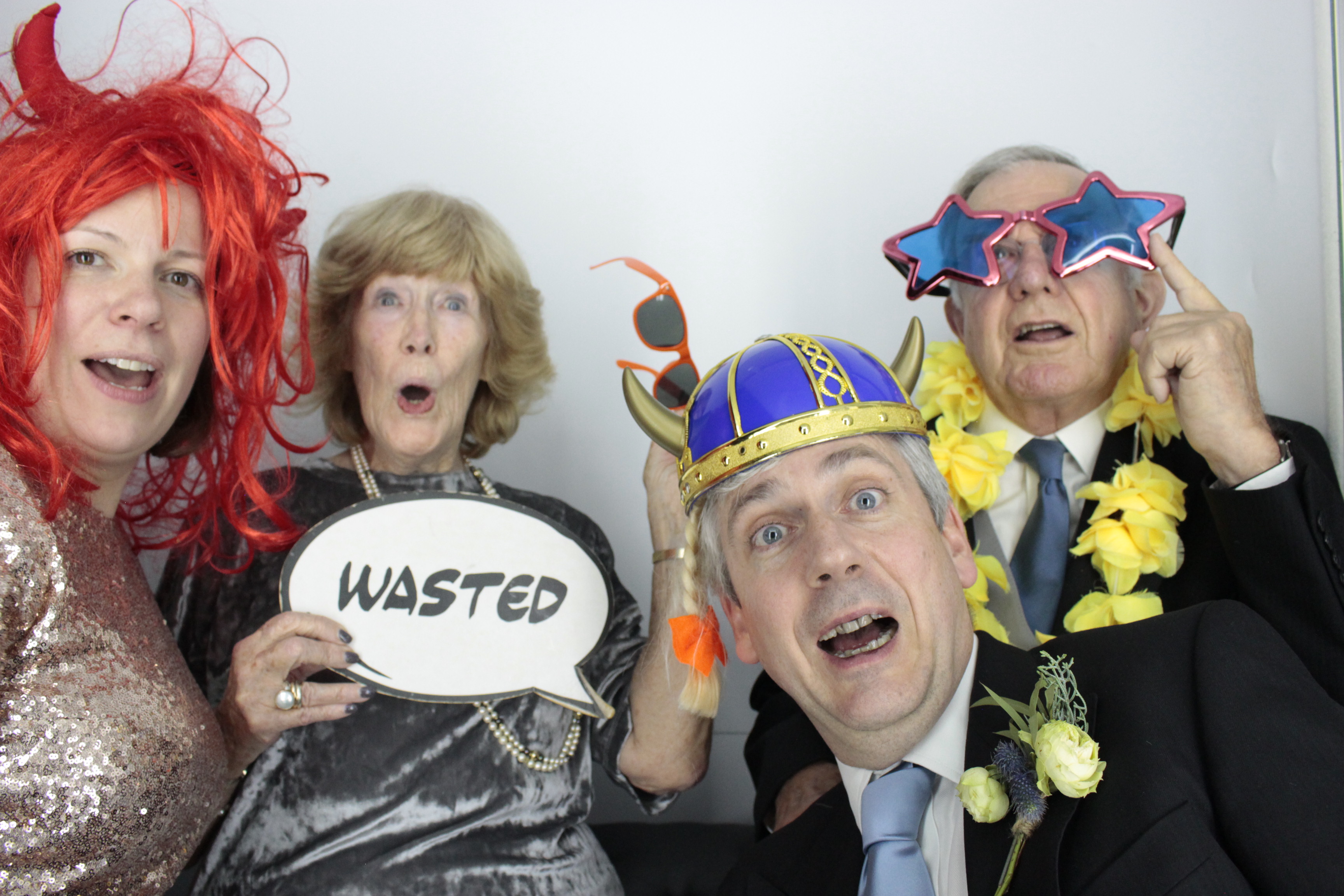 Dermot and Hattie's Wedding | View more photos from the event at gallery.myphotoboothexperience.co.uk/u/MyPhotoBoothExperienceLtd/Dermot-and-Hatties-Wedding